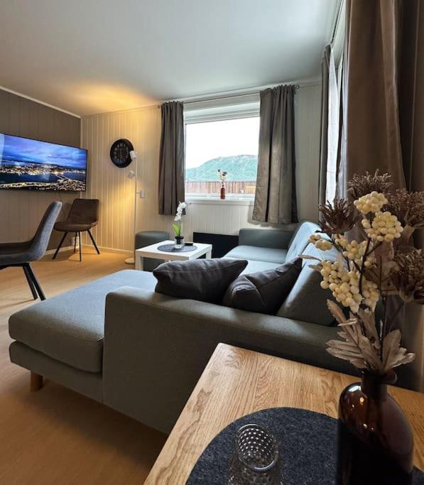 Moderne Sentral Leilighet Med 3 Soverom - Saltus Tromsø Exterior foto